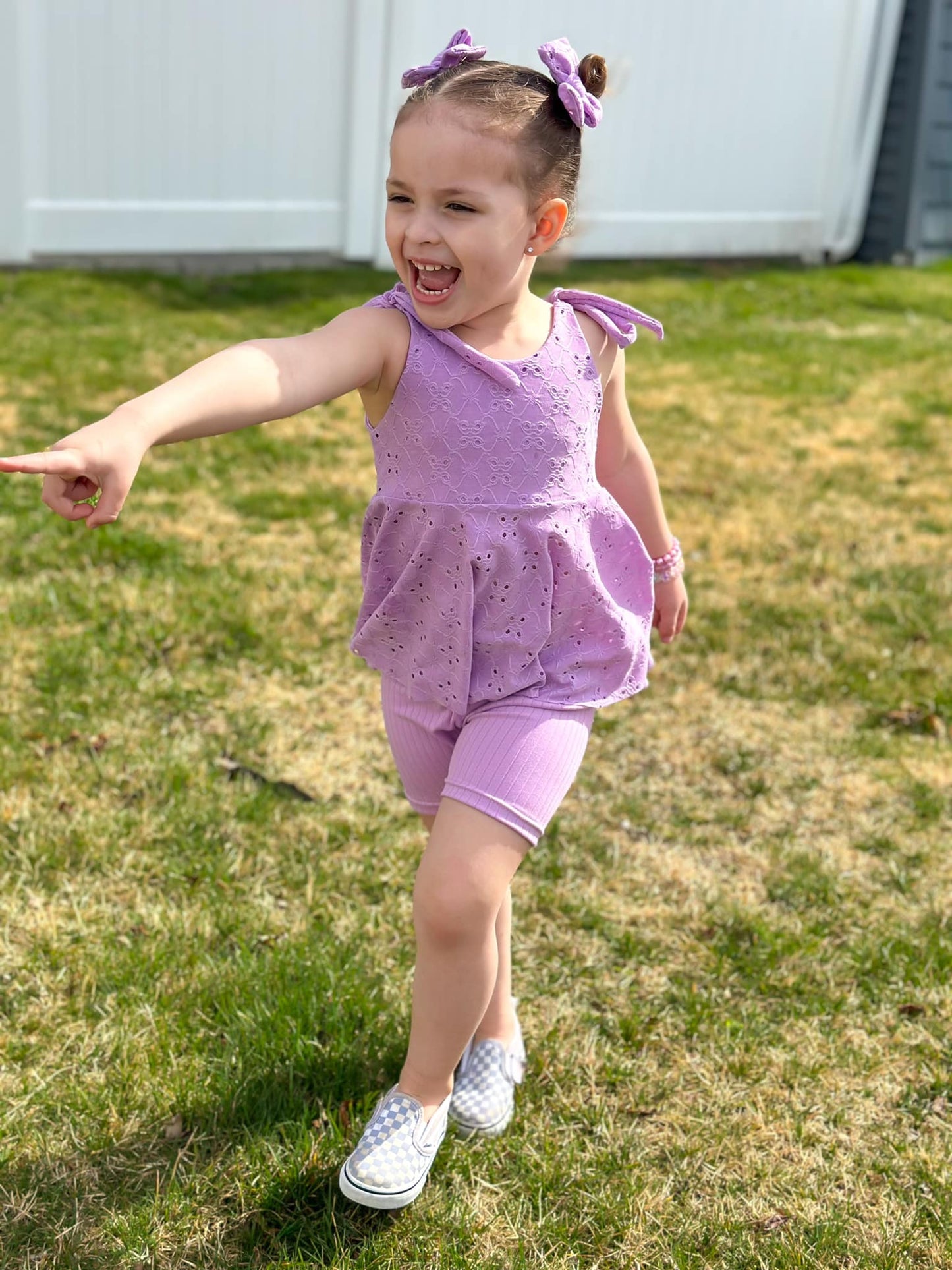 Lilac eyelet matching bow